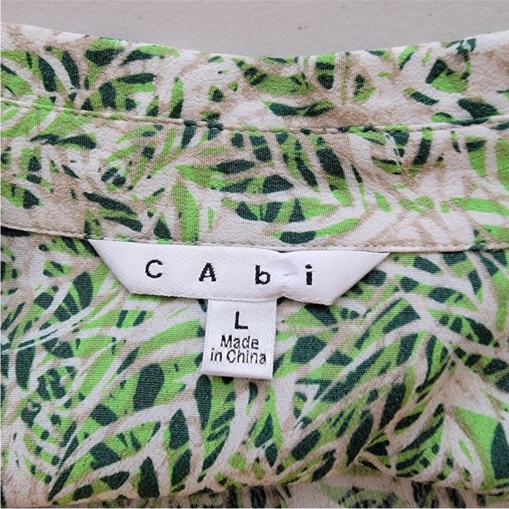 CAbi Leaf Print Faux Wrap Dress Style# 280 Size Large - Picture 10 of 10